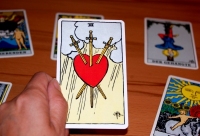 Tarotkarte Drei der Schwerter